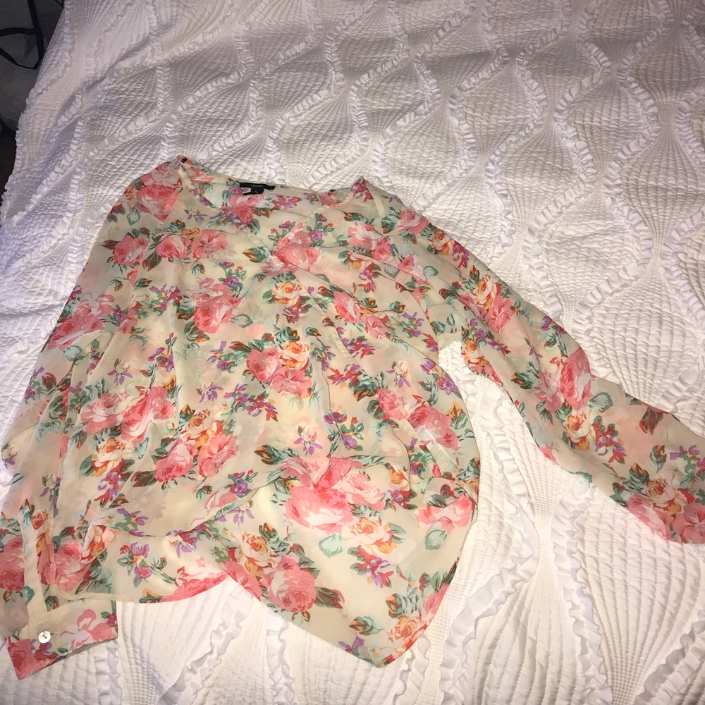 Floral top